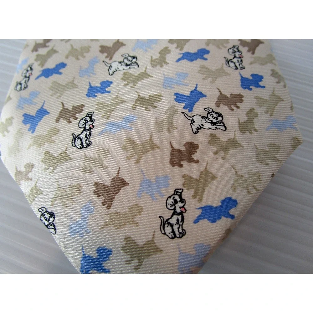 Dalmatians Puppy Dogs Mickey Unlimited Disney 100% Silk Neck Tie Ivory